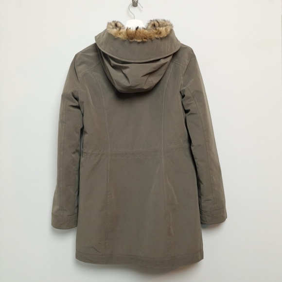 Hollister | Abercrombie | women’s Green Fur Hood coat. Size small. - Picture 9 of 9